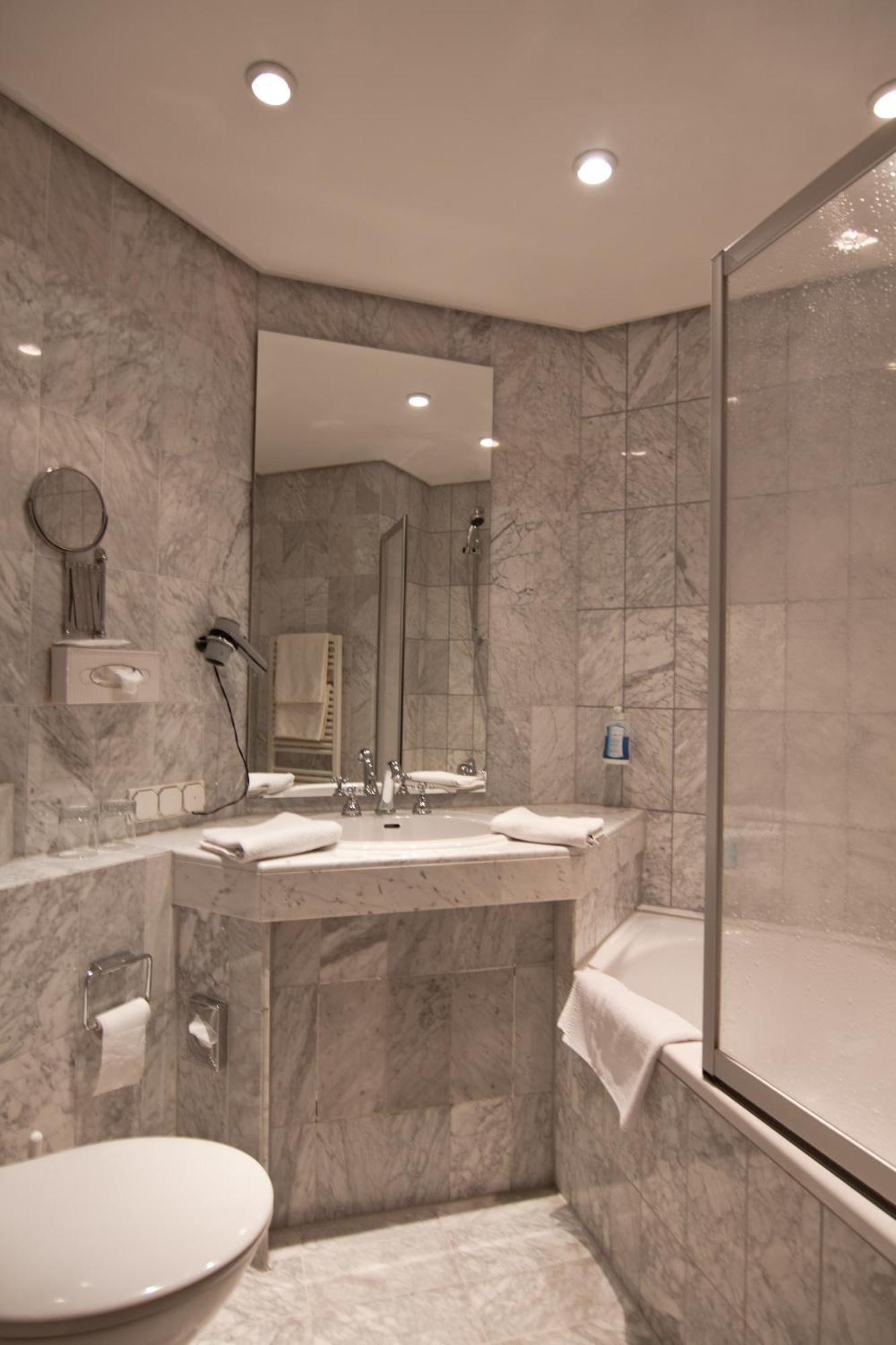 Parkhotel Unter Den Linden Χάλμπερσταντ Εξωτερικό φωτογραφία
