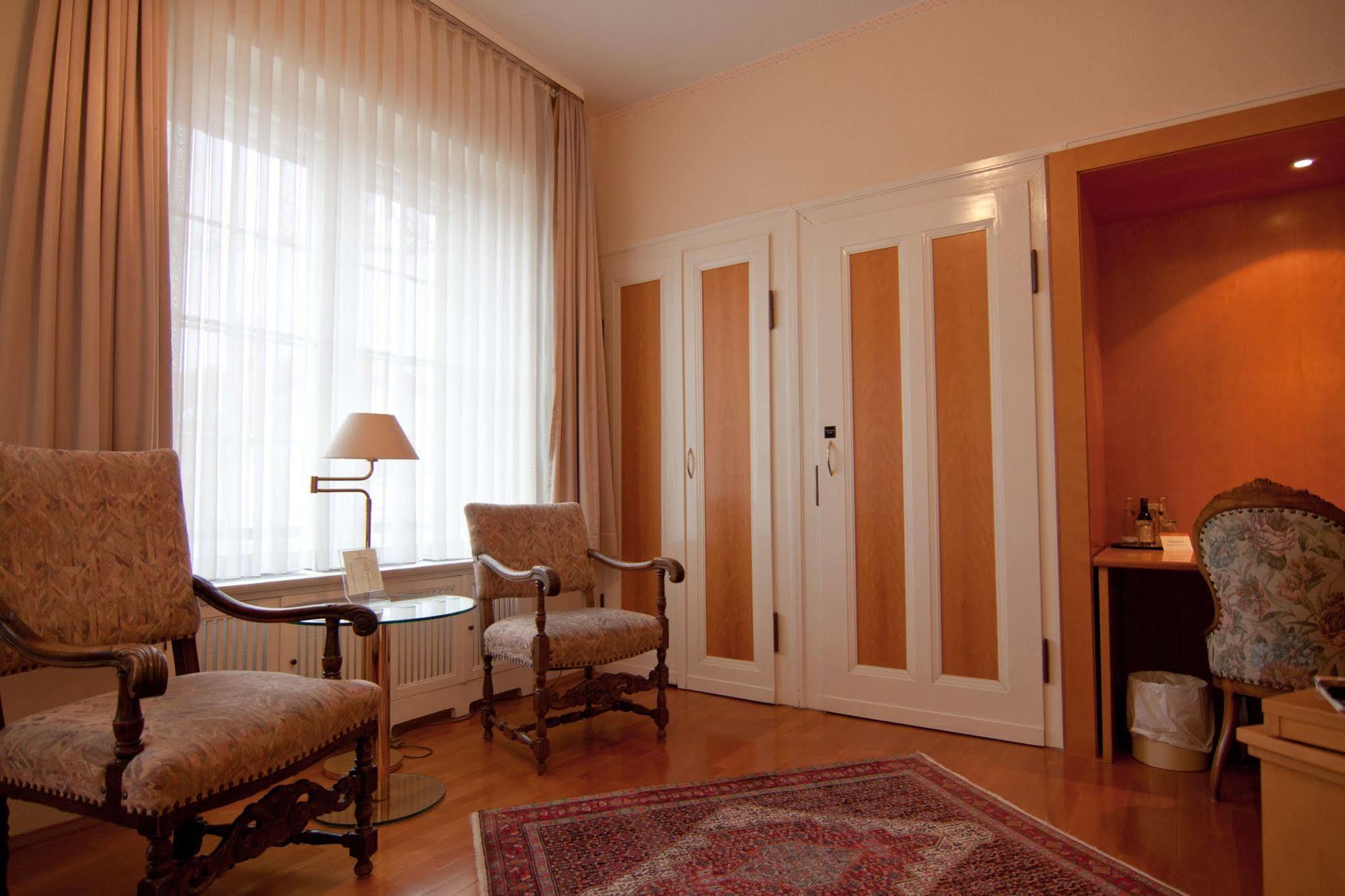 Parkhotel Unter Den Linden Χάλμπερσταντ Εξωτερικό φωτογραφία